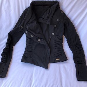 Black lululemon jacket